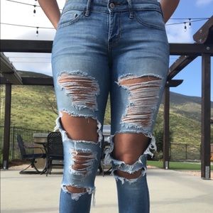 skinny ripped jeans